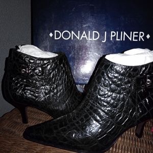 Donald j pliner ankle boots